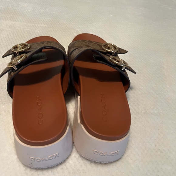 Gable Coach sandels - Picture 3 of 3